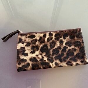BNWT Laura Mercier Leopard Faux  Leather Limited Edition Makeup Cosmetic…